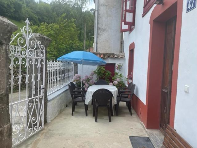 El Requexu De Rales Villa Rales  Exterior photo